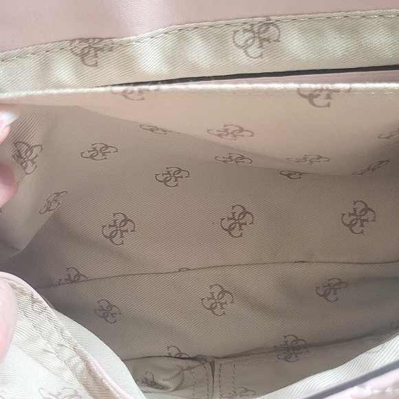 VINTAGE GUESS QUILTED PURSE - Picture 6 of 10